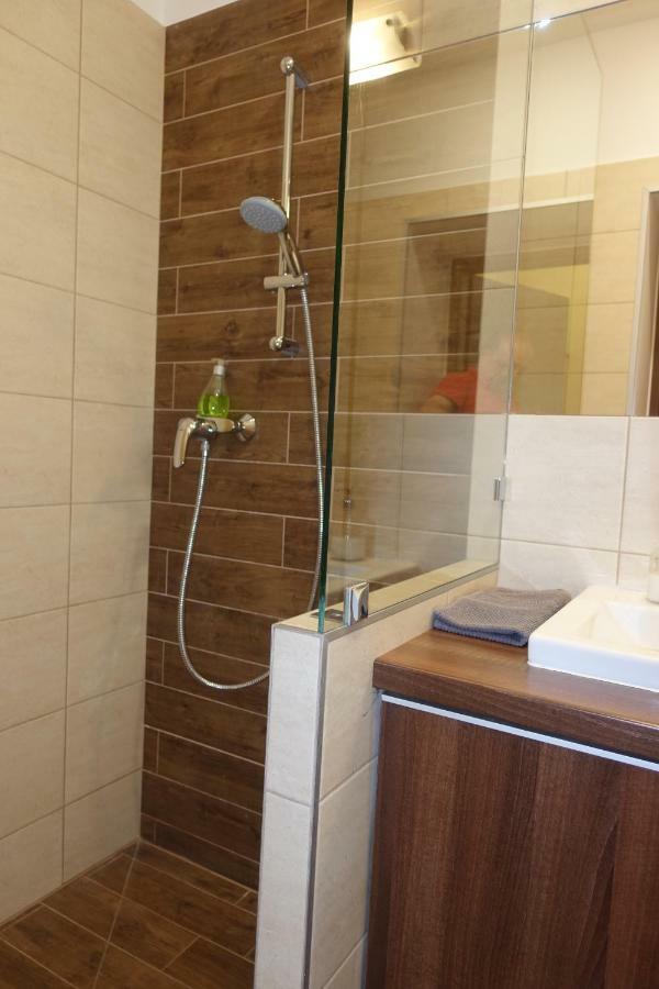 Frank & Fang Apartments Mk7 Budapest Ngoại thất bức ảnh