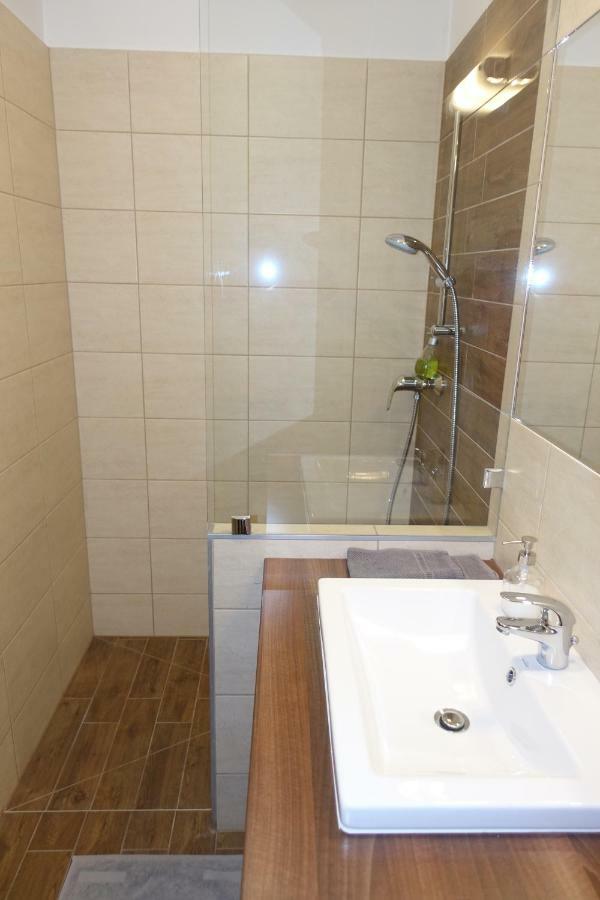 Frank & Fang Apartments Mk7 Budapest Ngoại thất bức ảnh